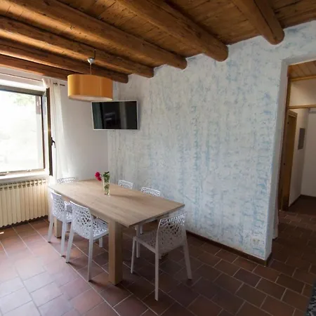Tenuta Engi Apartament *